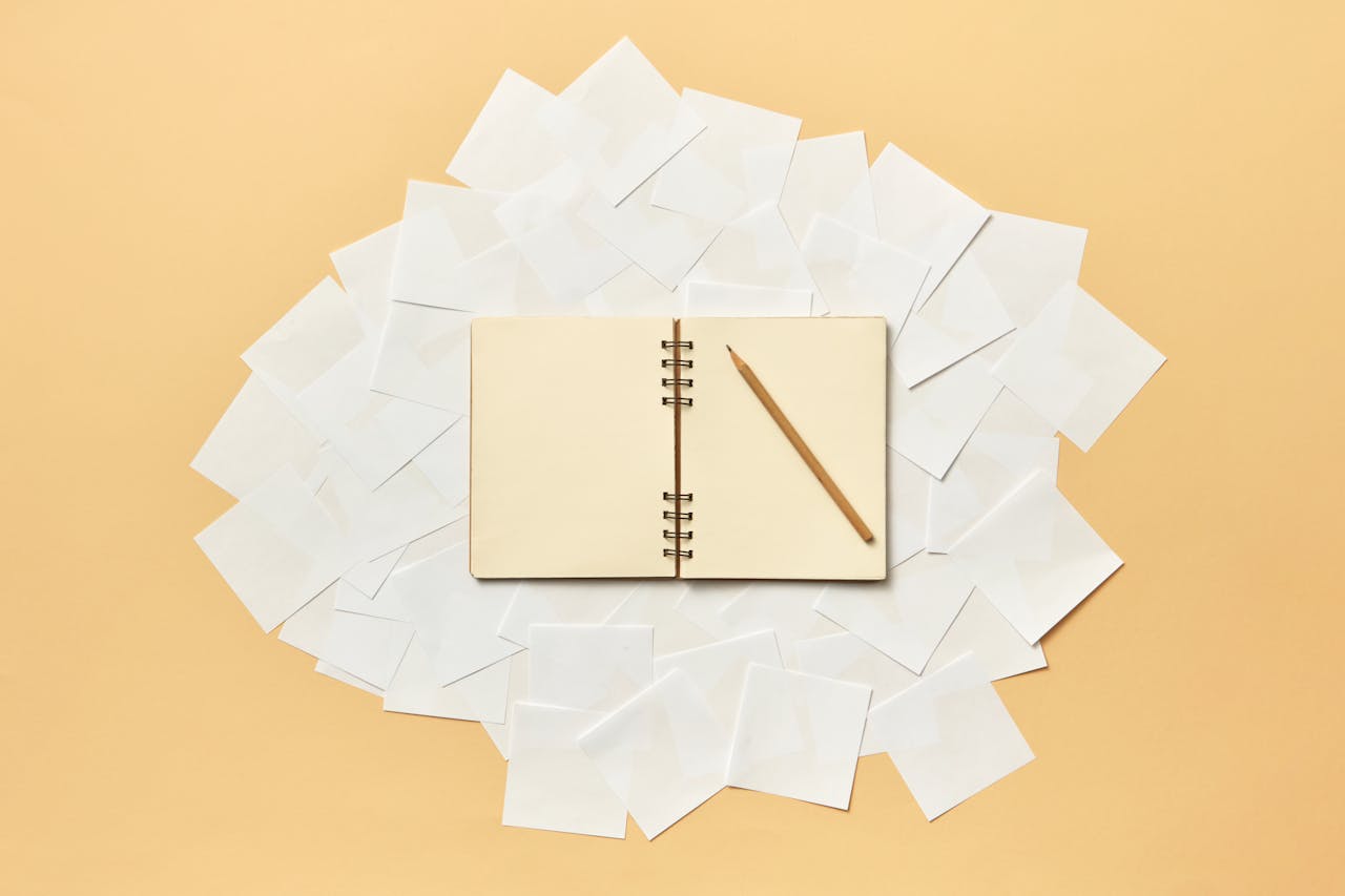 Ein Notizbuch für eine Ideensammlung für einen Blogartikel