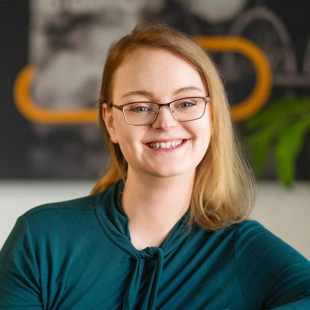 Julia Hacker SEO Partnerin Julia Hacker SEO Partnerin